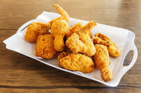 When it comes to low cholesterol chicken recipes, many are under the assumption that it's going to be tasteless. Oven Fried Chicken | Northwest Kidney Centers | Fries in the oven, Oven fried chicken, Kidney ...