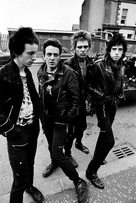 The Clash Saw Them In Concert No Wave Rock Legends Music Legends 70s