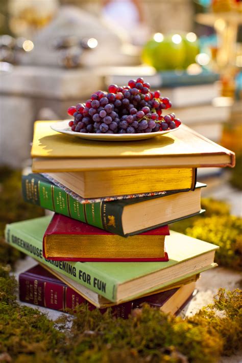U oman ping for officeworks in affordable s. a book stand food display. | Alimentos, Decoración de unas