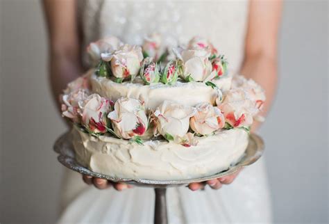 Stunning Cakes That Taste Good Too Queensland Brides