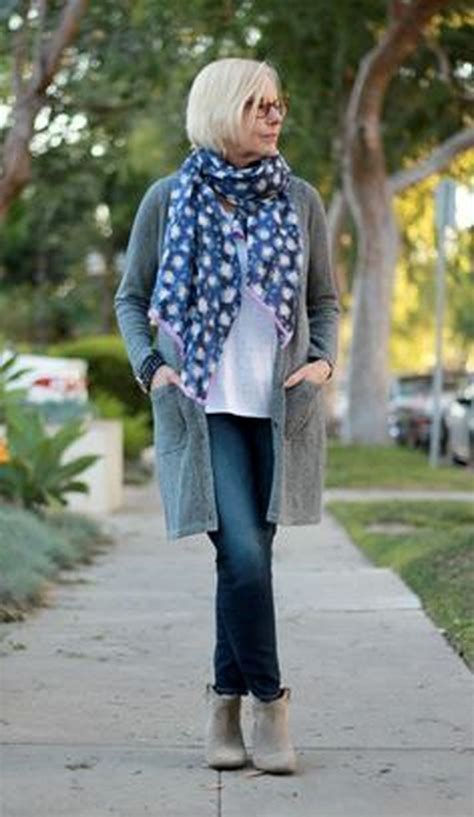 52 Elegant Winter Outfits Ideas For Women Age 50 Fashion Over 60