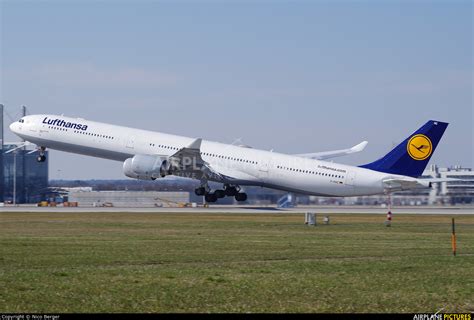 D Aihc Lufthansa Airbus A340 600 At Munich Photo Id 688503