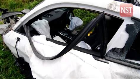 Man Killed In Porsche Crash Youtube