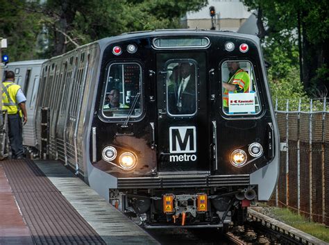 Post Silver Line Dc Region Should Buy Rail Cars For Metro Add A