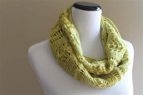15 Fantastic Knitted Cowl Patterns