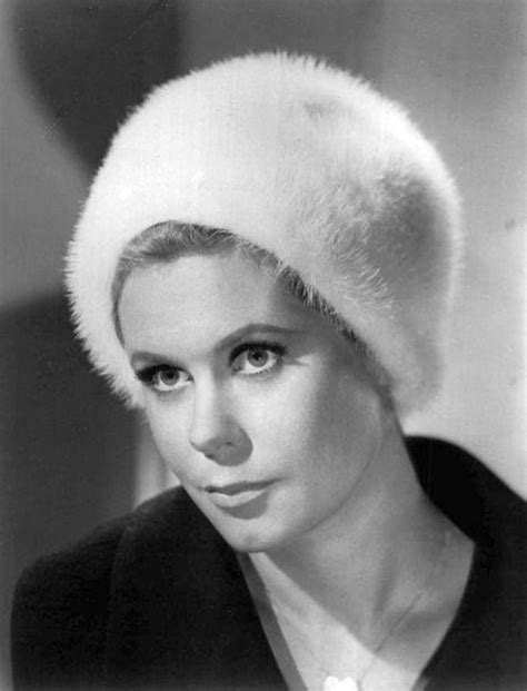 Elizabeth Montgomery Elizabeth Montgomery Bewitched Elizabeth