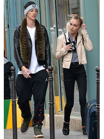 Could This Be Lily Rose Depps New Boyfriend Lilyrosedepp Ashstymest