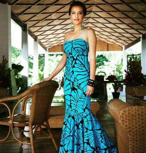 Mena Design Polynesian Dress Hawaiian Fashion Vintage Hawaiian Dress