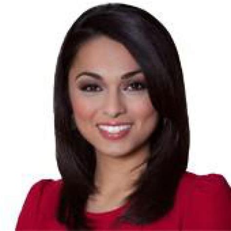 Aishah Hasnie Cbs 4 Indianapolis News Weather Traffic And Sports