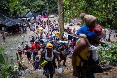 The Passage Of Migrants Through The Darién Jungle Is On The Way To