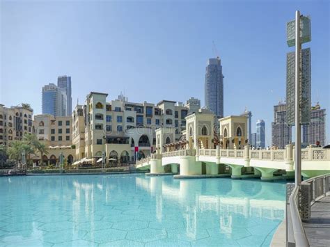 Burj Khalifa Park In Dubai Editorial Image Image Of Modern 213719610