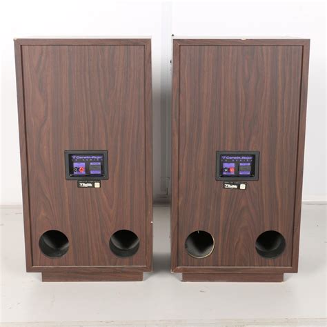 Vintage Cerwin Vega Vs 120 Speakers Ebth