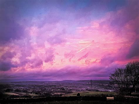 Your Pictures Of Saturday Nights Stunning Purple Sky Over Huddersfield