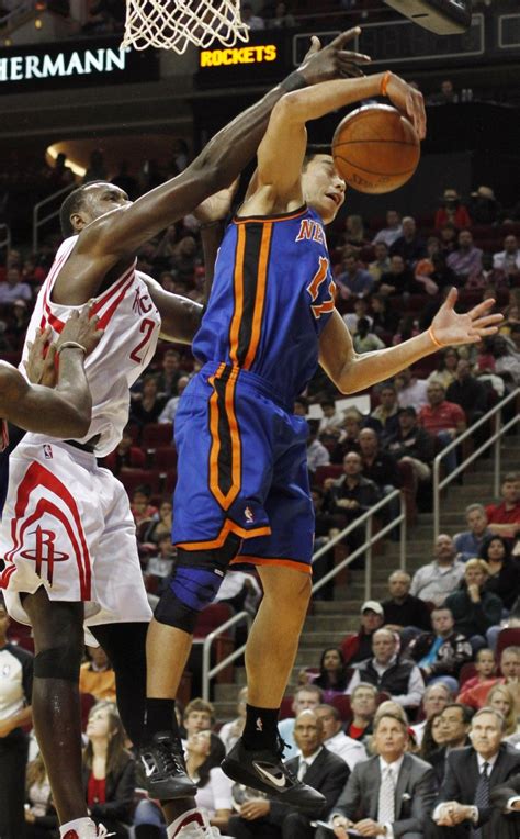 Linning Explodes On Twitter As Jeremy Lin Drops First Dunk For Knicks In Another Big Win VIDEO