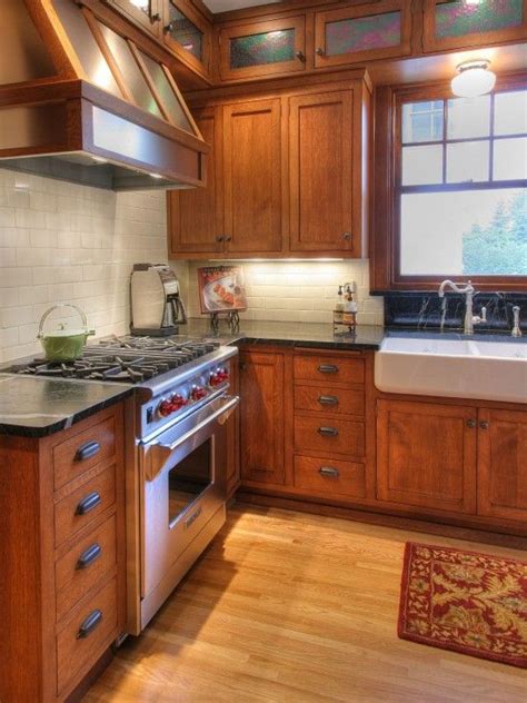 Farmhouse style family room ideas. Kitchen Quarter Sawn Oak - door handles | Craftsman ...