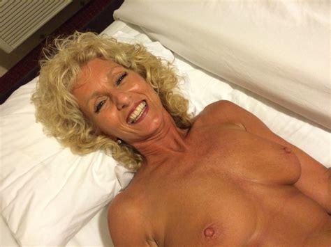 Horny Gilf With White Cunt Hair Still Has Tight Ass And Body 197 Pics 3 Xhamster