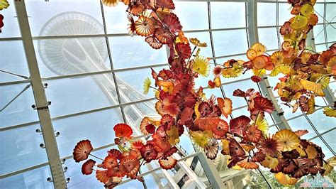 Admission includes a visit to the space needle observation deck and access to the chihuly garden and glass exhibition hall, glasshouse and. Travel Seattle: Chihuly Garden and Glass Exhibit