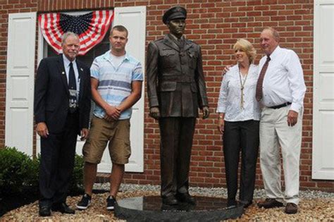 Rockford dedicates statue to city's only Medal of Honor winner - mlive.com