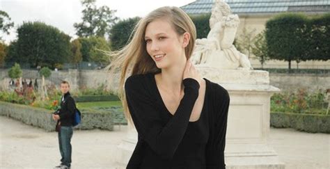 Lifeandstyle Young Young Karlie Kloss