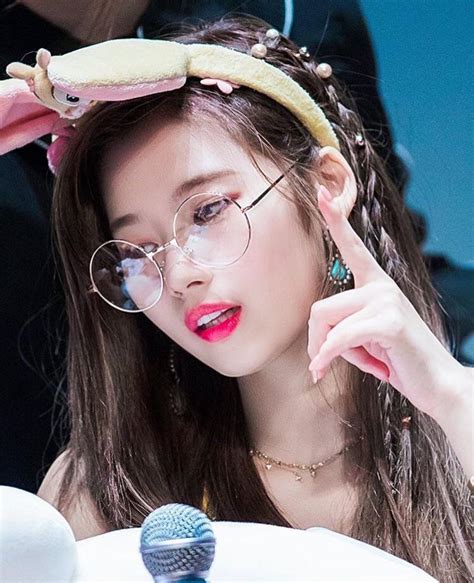 Just 20 Photos To Appreciate Twice Sanas Visuals In Glasses Koreaboo