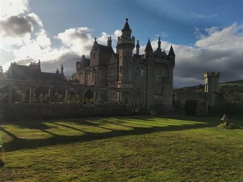 1d25 The Borders And Sir Walter Scotts Abbotsford House Optional