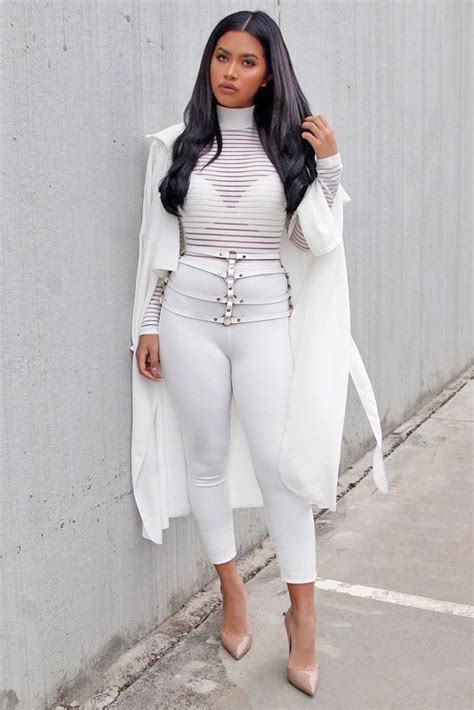 We Have A Photo Gallery That Presents You 33 All White Outfits For A