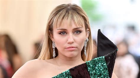 Watch Access Hollywood Highlight Miley Cyrus Shares Scary Video After Plane Makes Emergency
