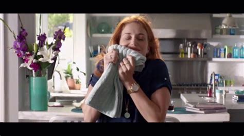 Downy Unstopables Tv Commercial A Thousand Flowers