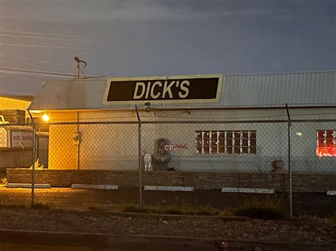 Dicks Cabaret Wethestrip