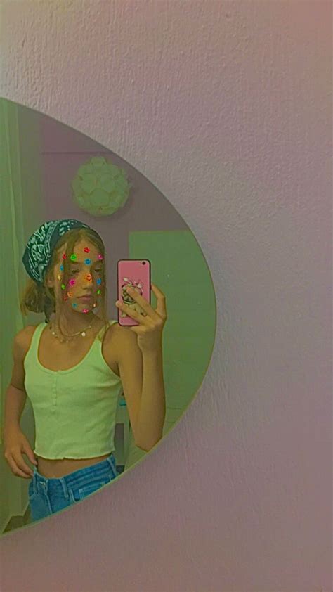 pin by bitch place ☮️🍃🍄🌈⛓️ luvs on mirror selfie poses mirror selfie poses bandana outfit