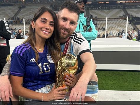 We Know What You Suffered So Many Years Lionel Messi S Wife Pens Emotional Note Post World