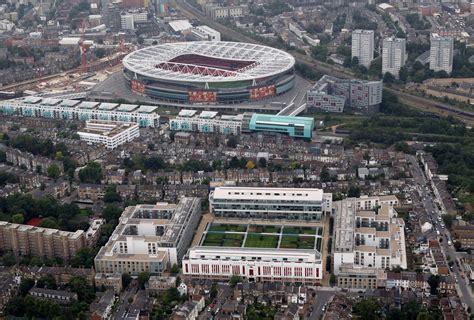 ‘worthless Fire Traps The Emirates And Highbury Flats Arsenal Wont