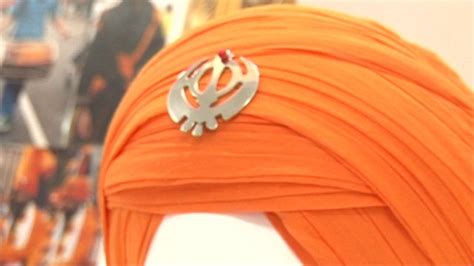 Do Hindus Wear Turbans Traditional Dress And Ceremonial Attire Of
