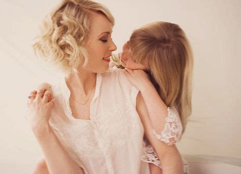 Sue Bryce Olay Blog Mother Daughter Poses Mother Daughter Pictures Daughter