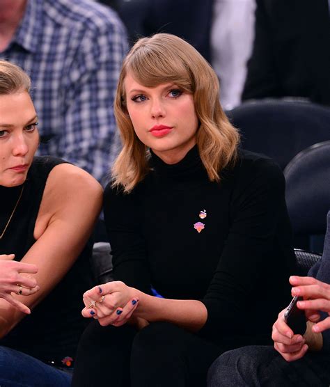 Taylor Swift At New York Knicks Game With Karlie Kloss Photos Time