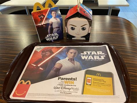 Star Wars The Rise Of Skywalker Happy Meal Toys Land At Mcdonalds