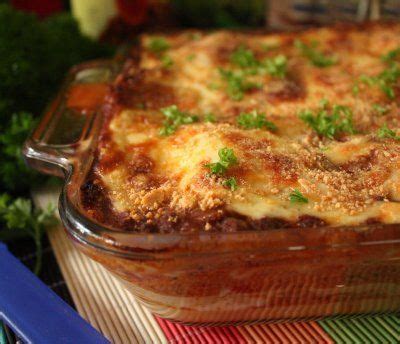 Mary berry is composed of at least 4 distinct authors, divided by their works. Mary Berry's meat lasagna...the best lasagna recipe where ...