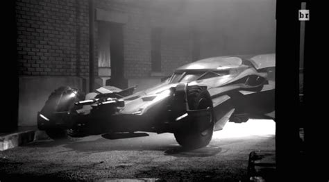 Sdcc 2015 Batman V Superman Director Zack Snyder Drives The New