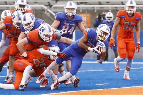 5 Boise State Broncos Football Games Chosen For National Tv Broadcasts