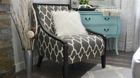 How To Choose An Accent Chair Tip Tuesday The Diy Mommy