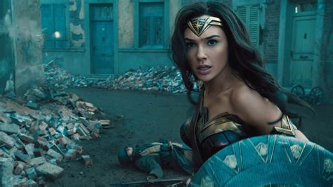 Wonder Woman 2 Will Reportedly Have Diana Fighting In The Cold War