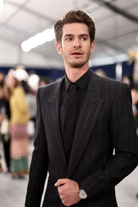 Andrew Garfield Looks Super Sharp In Pinstripes At Sag Awards 2022