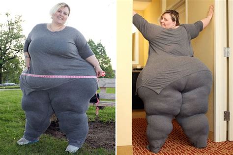 Meet The 35 Stone Woman With Eight Foot Hips Whos Making A Fortune Flaunting Her Curves Online