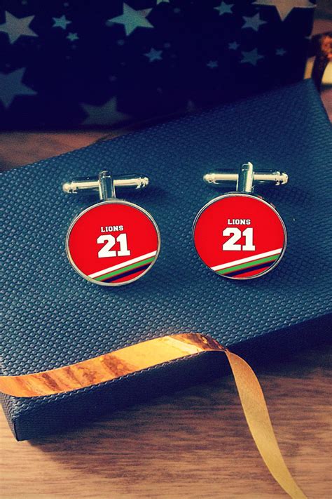 Where i live, about 5 years ago somebody released a pair of mus. Pin by Ducks Fly Together on Christmas Presents (With images) | Unique personalized gift, Rugby ...