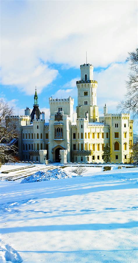 The 20 Most Stunning Fairytale Castles In Winter Page 2 Castle