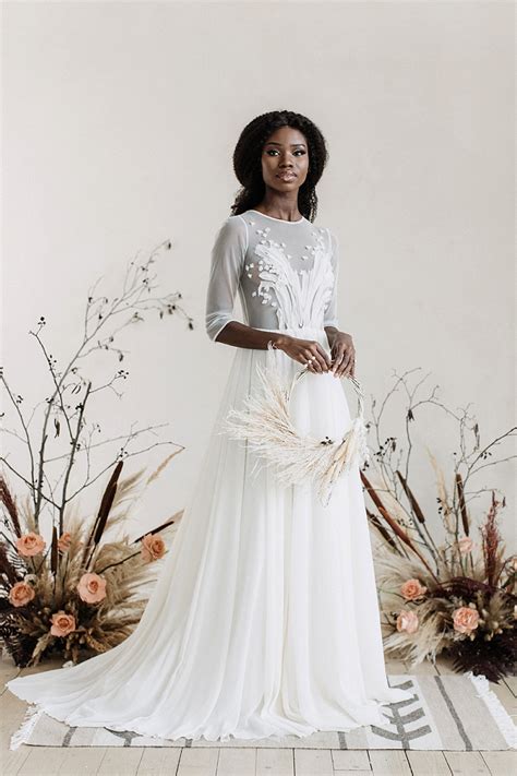 Crepe Wedding Dress Designers Pronovias Aquila Minimalist Crepe