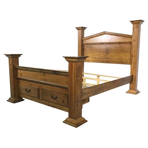 Rustic Four Poster Bed Aptdeco