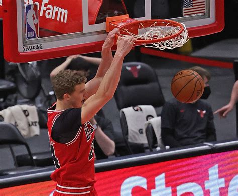 Jun 29, 2021 · markkanen averaged 13.6 points per game, 5.3 rebounds, 0.9 assists, 0.5 steals, and 0.3 blocks, this season. Lauri Markkanen palasi avausviisikkoon ja säväytti ...