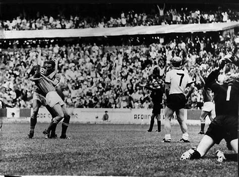 40 this is a server event. Italia-Germania 4-3 di Messico 1970, la partita del secolo ...