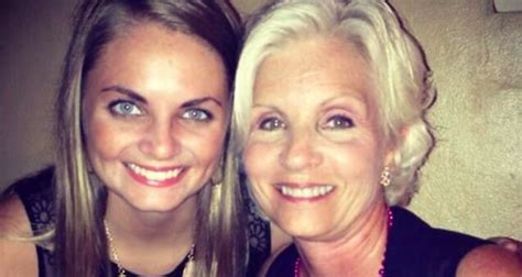 Daughters Powerful Last Words To Dying Mom Has Whole Internet In Tears